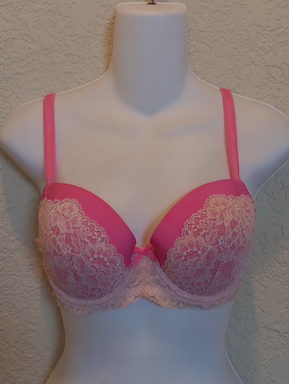 Victorias Secret Y2k 34D Pink Lace Glitter Bra